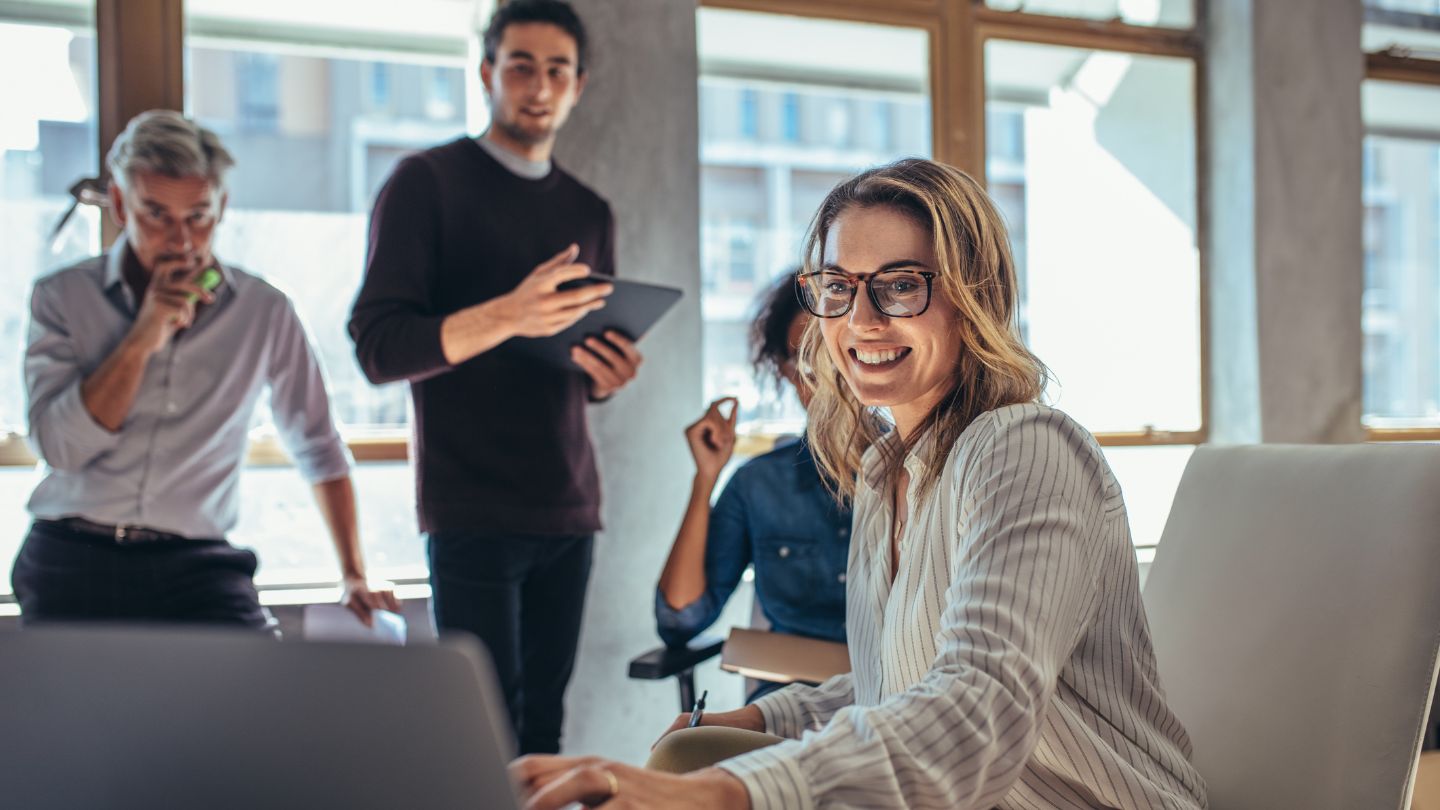 Unternehmen und Institutionen